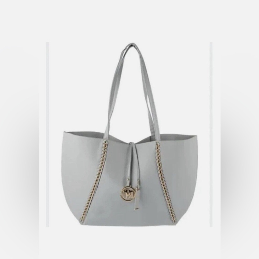 Badgley Mischka women's large tote decorative chain bag Light Gray. NWT